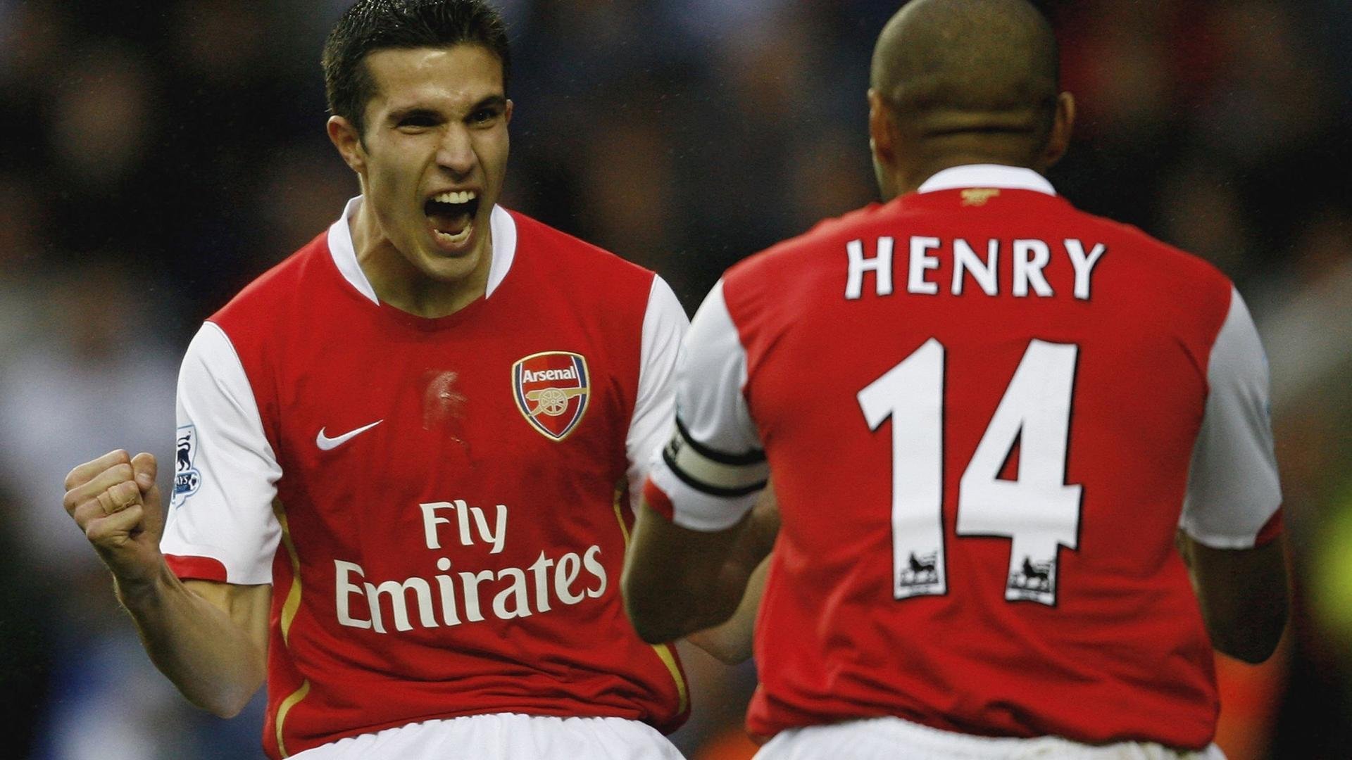 《Valorant“星河争霸”赛季上线，战术革新引领未来！》